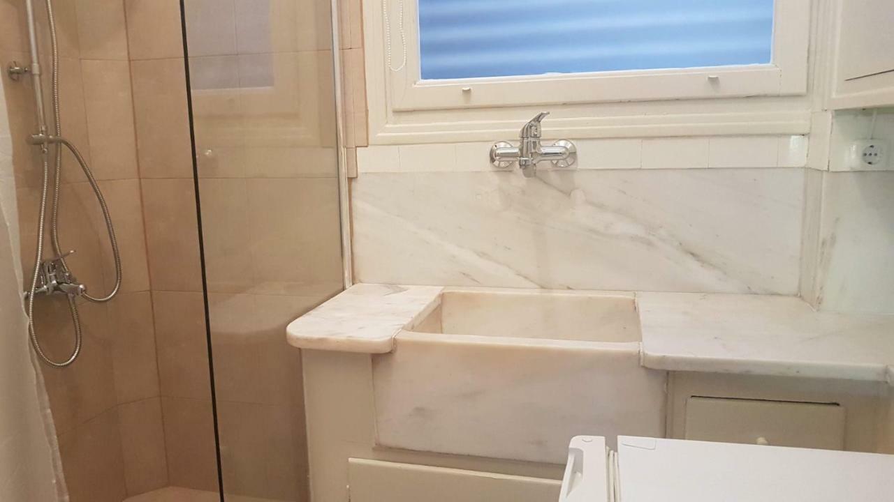 Violet Errathens Apartment - Athens Center, 7 Bd, 3 Bath 外观 照片