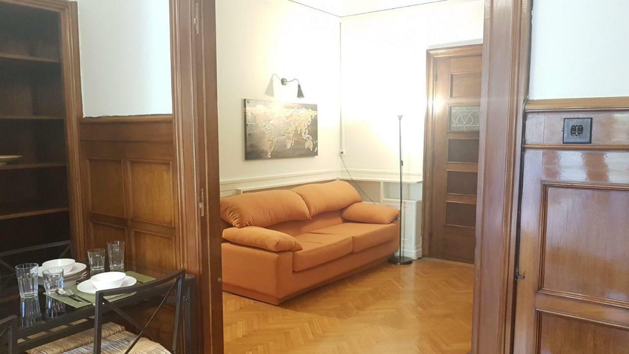 Violet Errathens Apartment - Athens Center, 7 Bd, 3 Bath 外观 照片