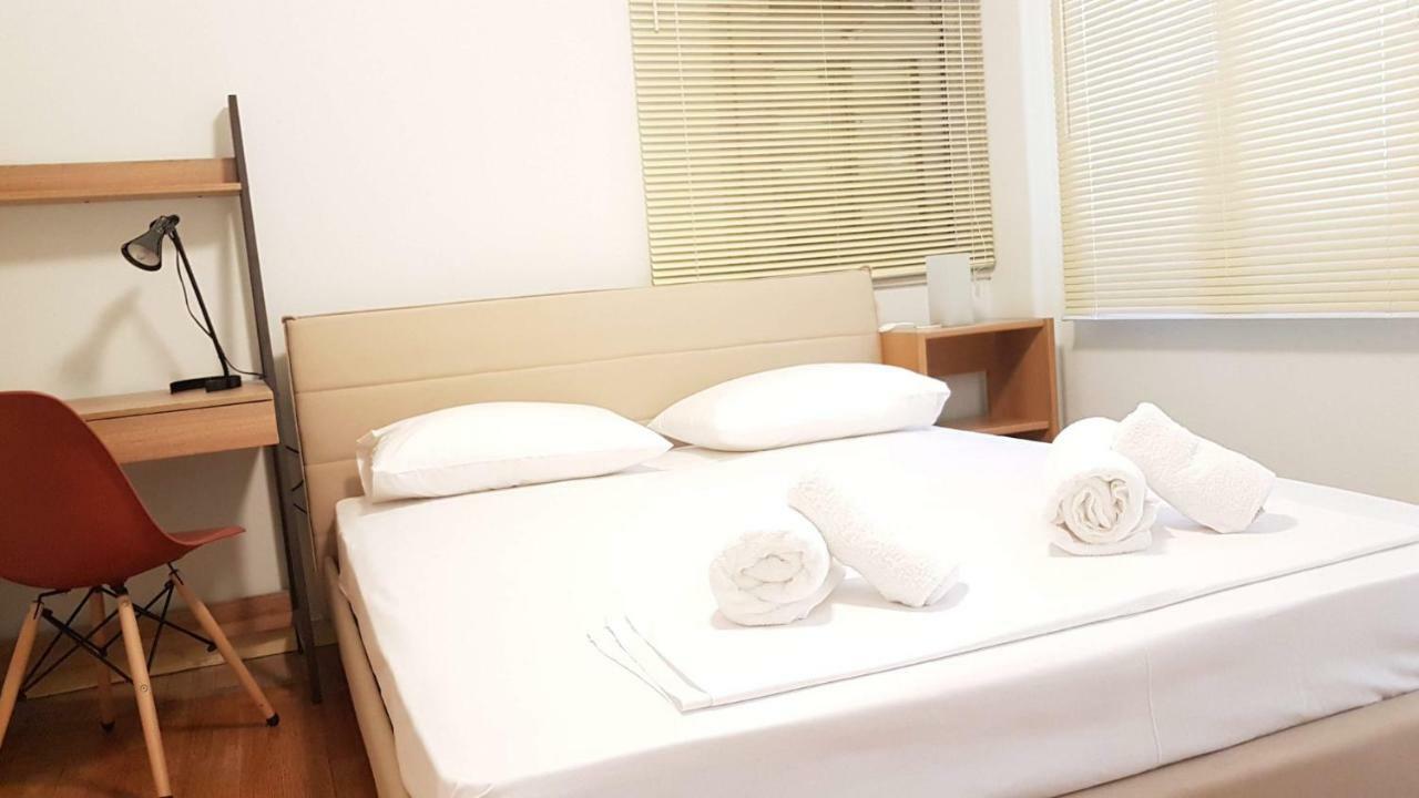 Violet Errathens Apartment - Athens Center, 7 Bd, 3 Bath 外观 照片